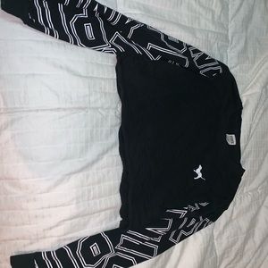 Long sleeve cropped tee from pink